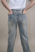 Jeans chiaro Lumina con strass